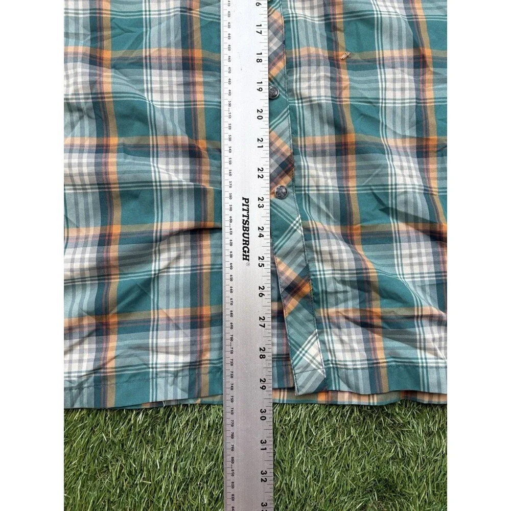 Kuhl XL Short Sleeve Pearl Snap